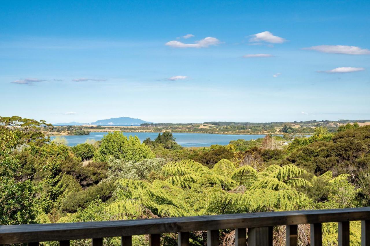 Tui & Nikau Cabins มานกาไว ภายนอก รูปภาพ